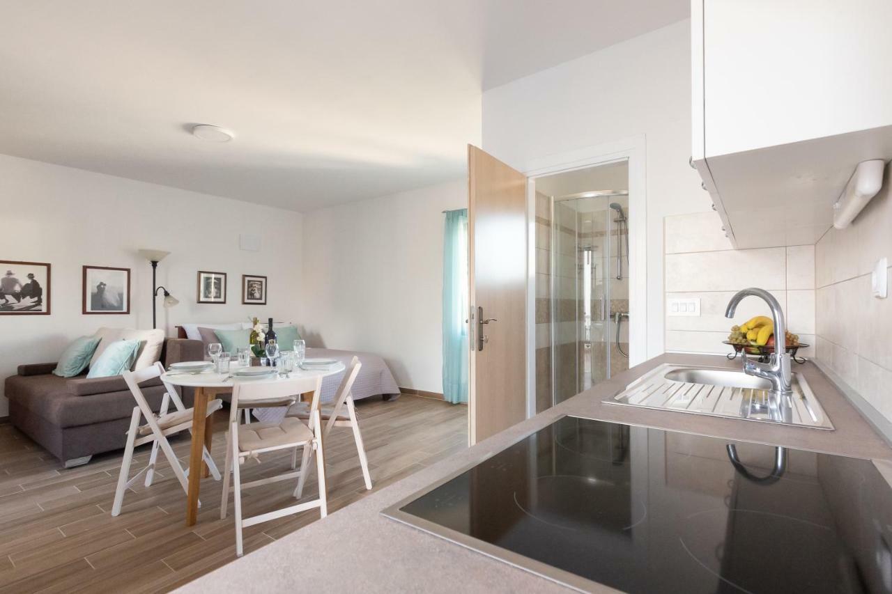 Apartman Lipotica Diklo Zadar Eksteriør billede