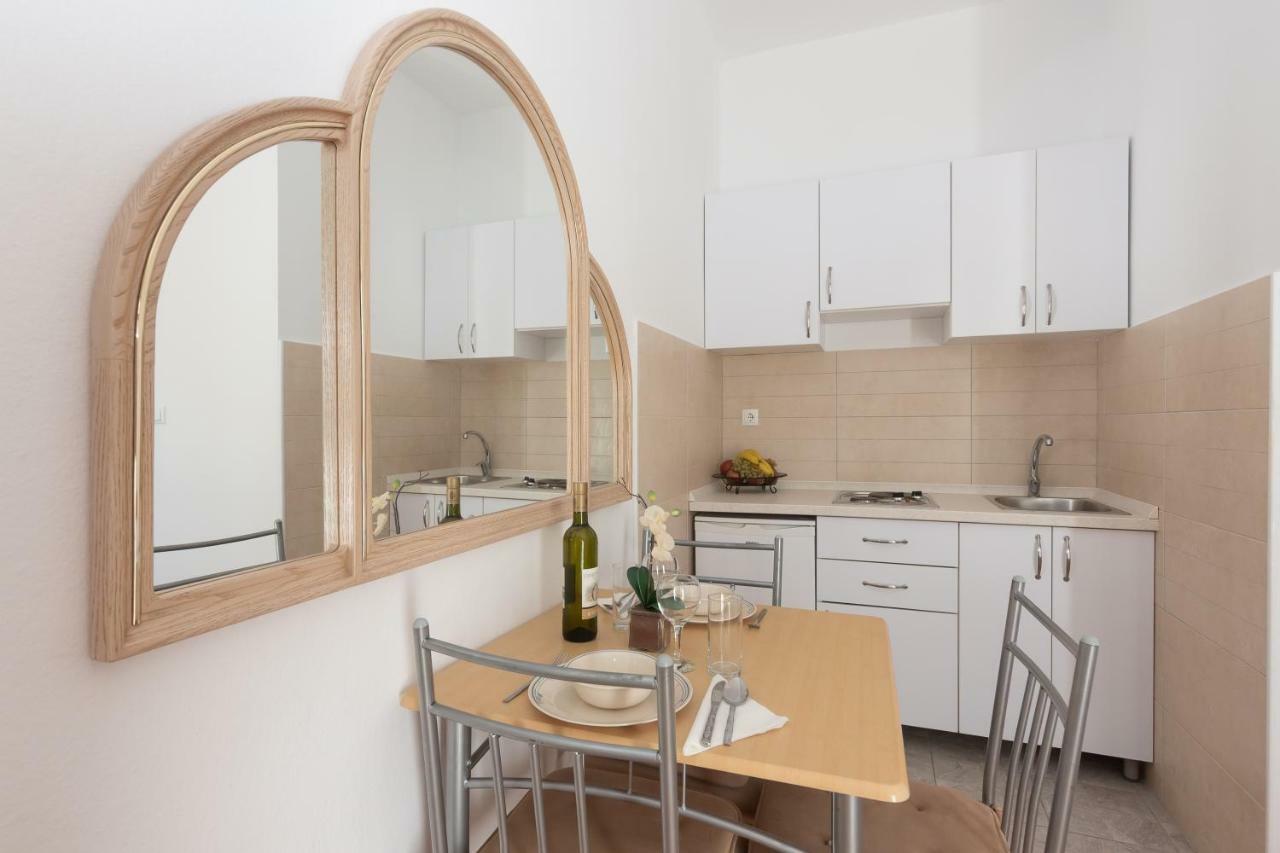 Apartman Lipotica Diklo Zadar Eksteriør billede
