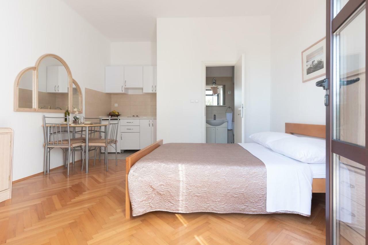 Apartman Lipotica Diklo Zadar Eksteriør billede